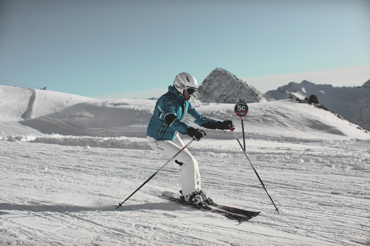 Skiing Stubai Tyrol 